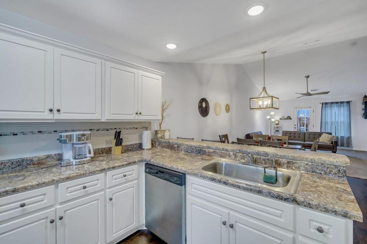 Gata Suite - Quiet Neighborhood 10 Minutes To Gsu Statesboro Exteriör bild